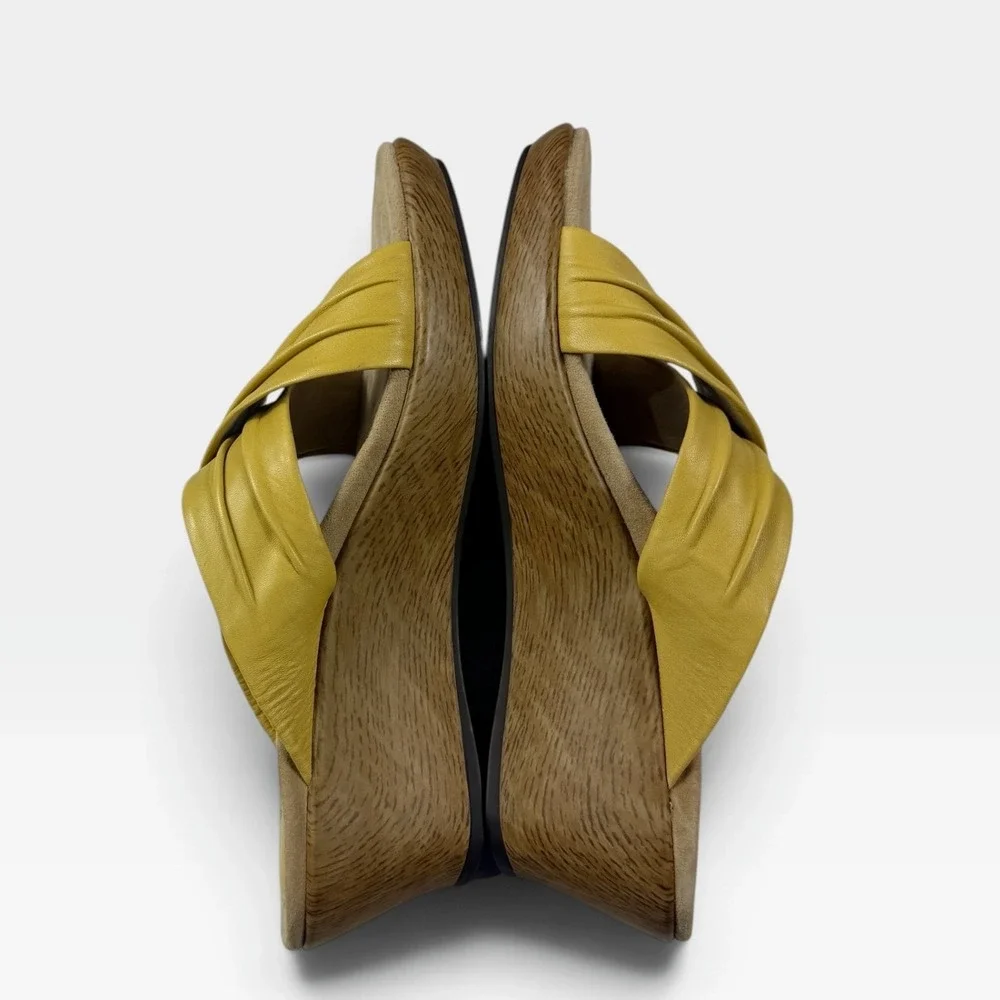 Dansko Avalon Nappa Wedge Slide Sandals Womens 41 Cornsilk Yellow Leather